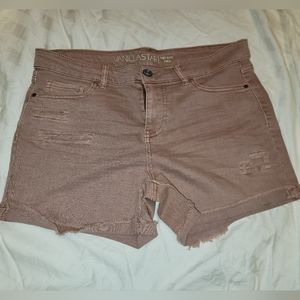 Vanilla Star mid rise shorts